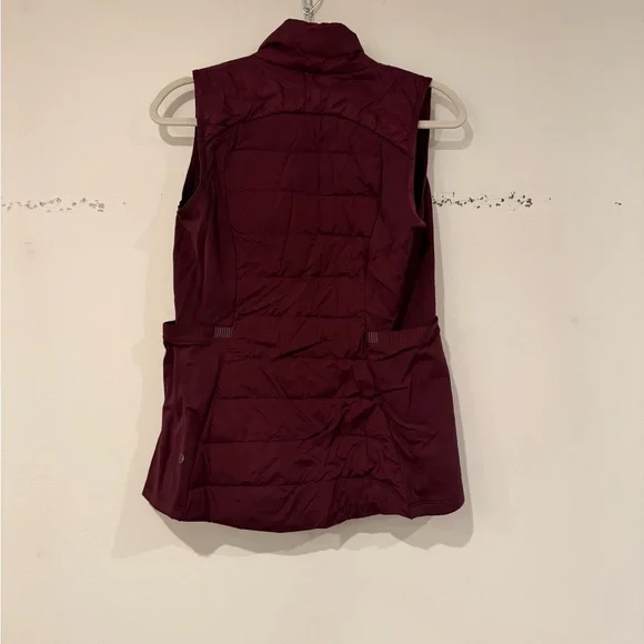 Lululemon Down For It All Vest in Purple - Picture 3 of 4